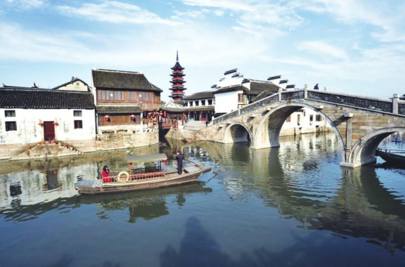 蝙蝠侠：阿甘之城